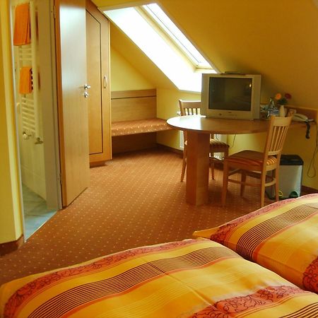 BIO Hotel Bayerischer Wirt Augsburg Exterior foto