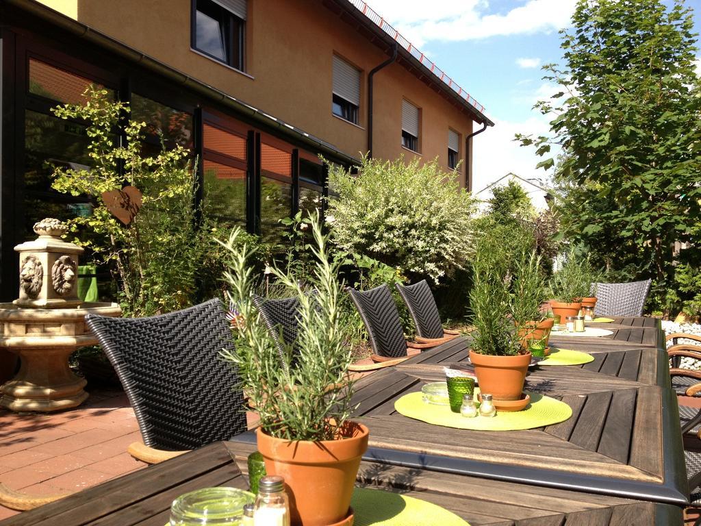 BIO Hotel Bayerischer Wirt Augsburg Exterior foto